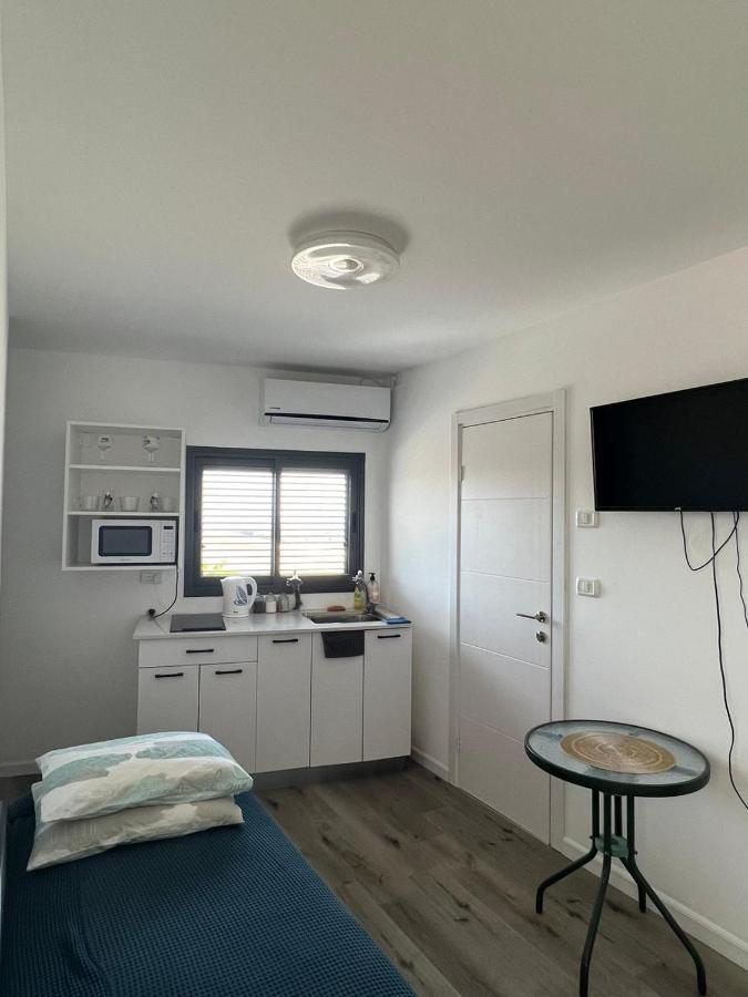 Appartement סטודיו חדש ויפה עם נוף לים à Netanya Extérieur photo