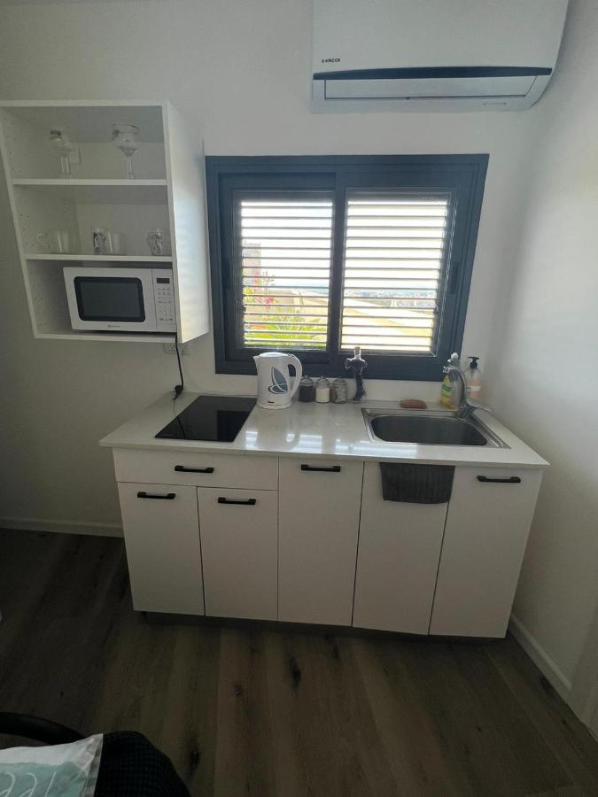Appartement סטודיו חדש ויפה עם נוף לים à Netanya Extérieur photo