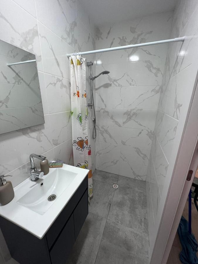 Appartement סטודיו חדש ויפה עם נוף לים à Netanya Extérieur photo