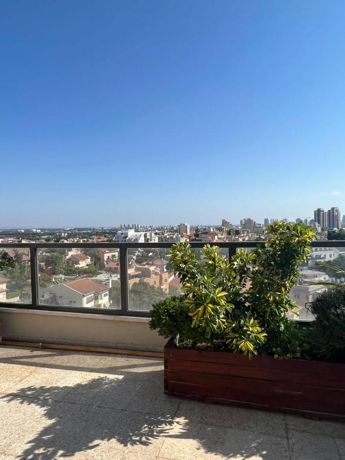 Appartement סטודיו חדש ויפה עם נוף לים à Netanya Extérieur photo