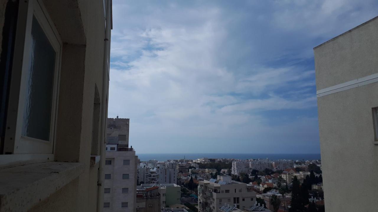 Appartement סטודיו חדש ויפה עם נוף לים à Netanya Extérieur photo